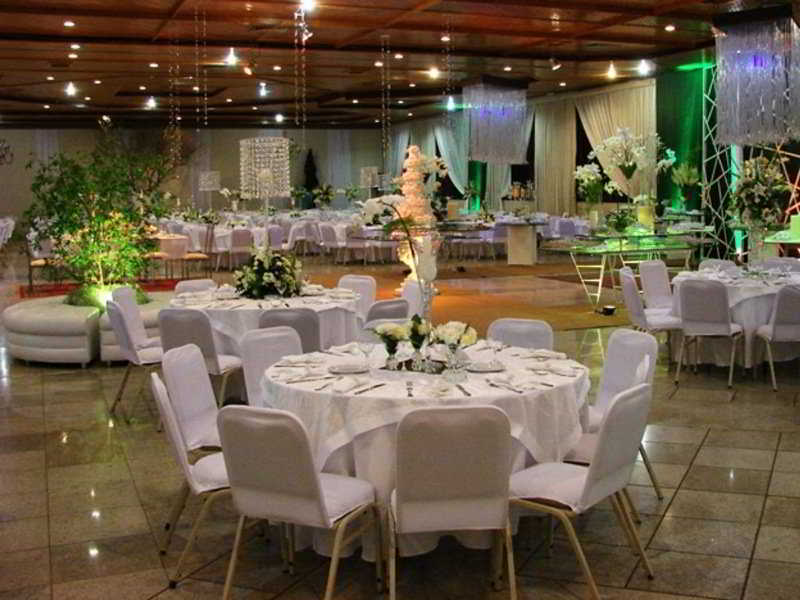 Alice Vitoria Hotel By Nobile מסעדה תמונה
